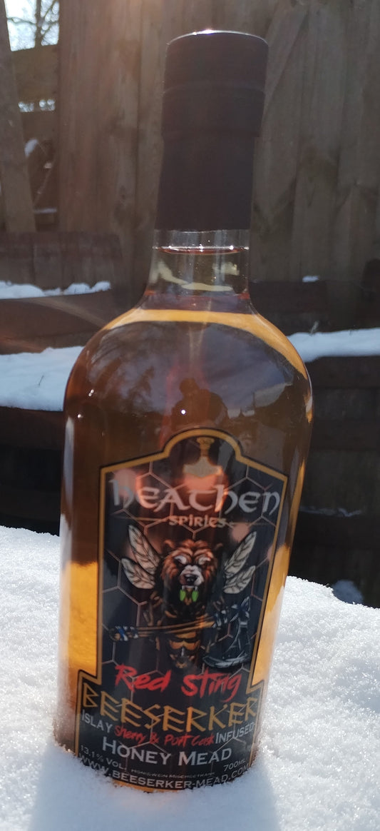 PREORDER Beeserker "Red Sting" - Limited Edition | Honeymead aus Islay Sherry & Port Casks | 13,1% Vol. | 700ml